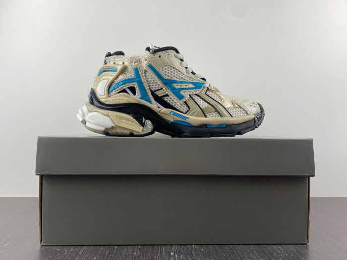 Ba*len*cia*ga runner 8000061