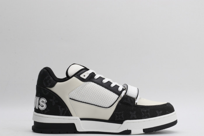 lv snekaers l000056